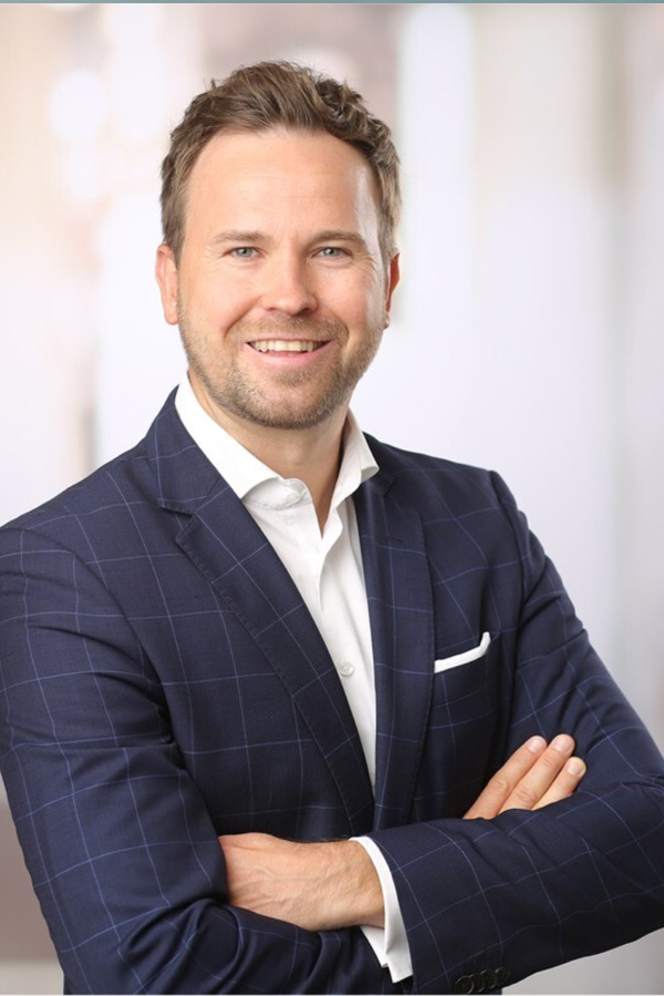 Christopher Zippert